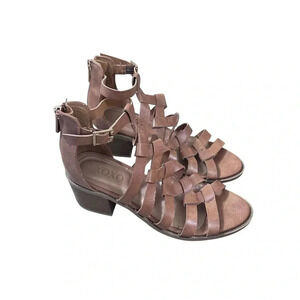 XOXO Girls Brown Strappy Heeled Sandals size 3